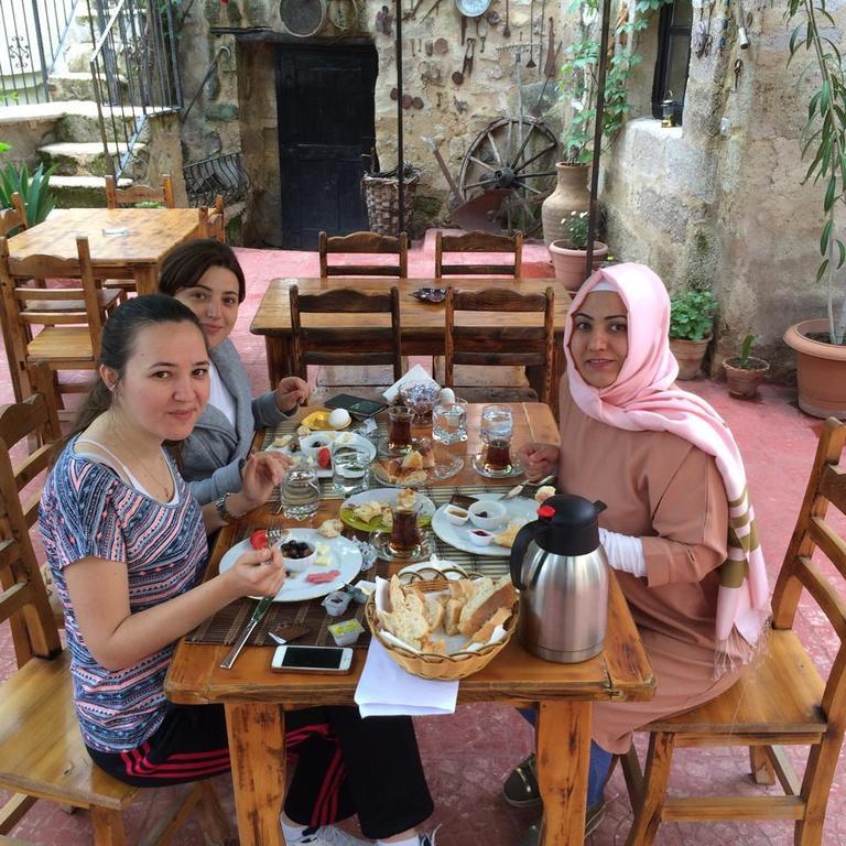 Uerguep Inn Cave Hotel Экстерьер фото
